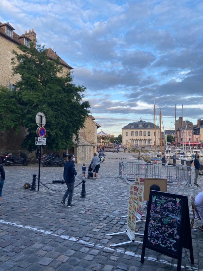 Le Ti Wi Studio En Plein Coeur Du Vieux Bassin Honfleur Zewnętrze zdjęcie